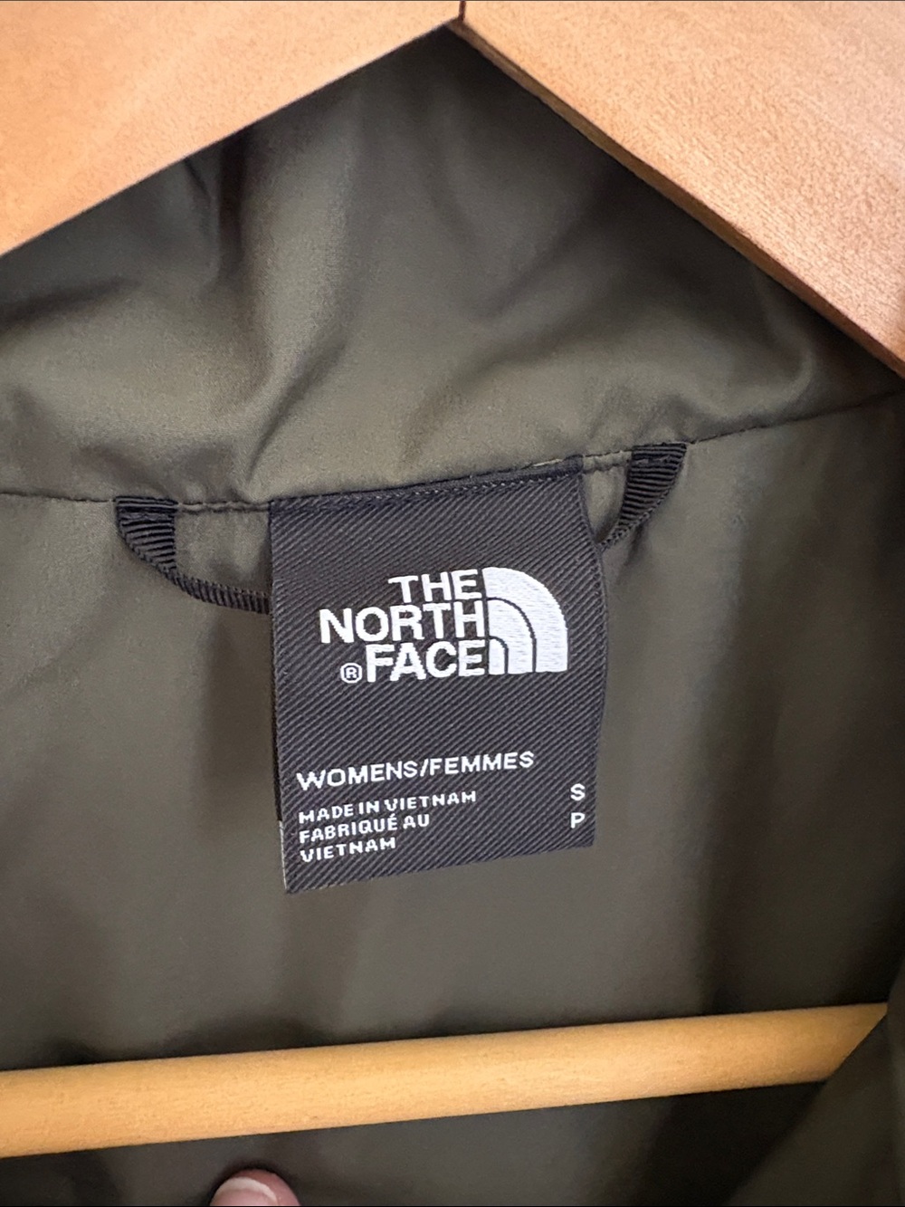 The North Face Olive Green Women’s Quilted Vest - Picture 2 of 11